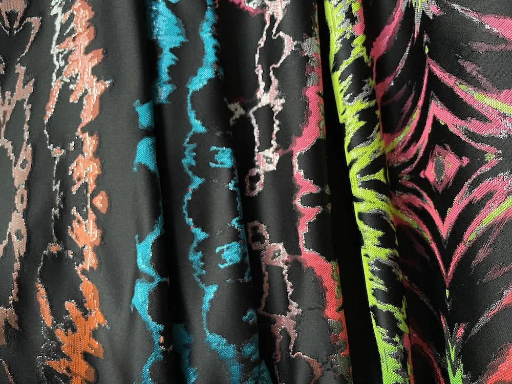 Dramatic Metallic Lime & Pink Jagged Lightening Flashes Polyester Blend Brocade Lame (Made in Italy)